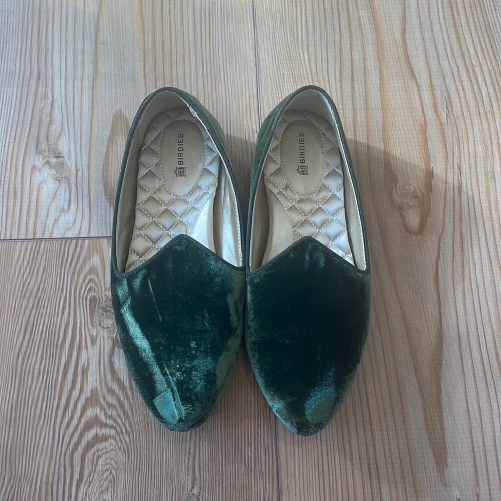 Birdies, The Heron Velvet Green Flats, Size 6 - runs small